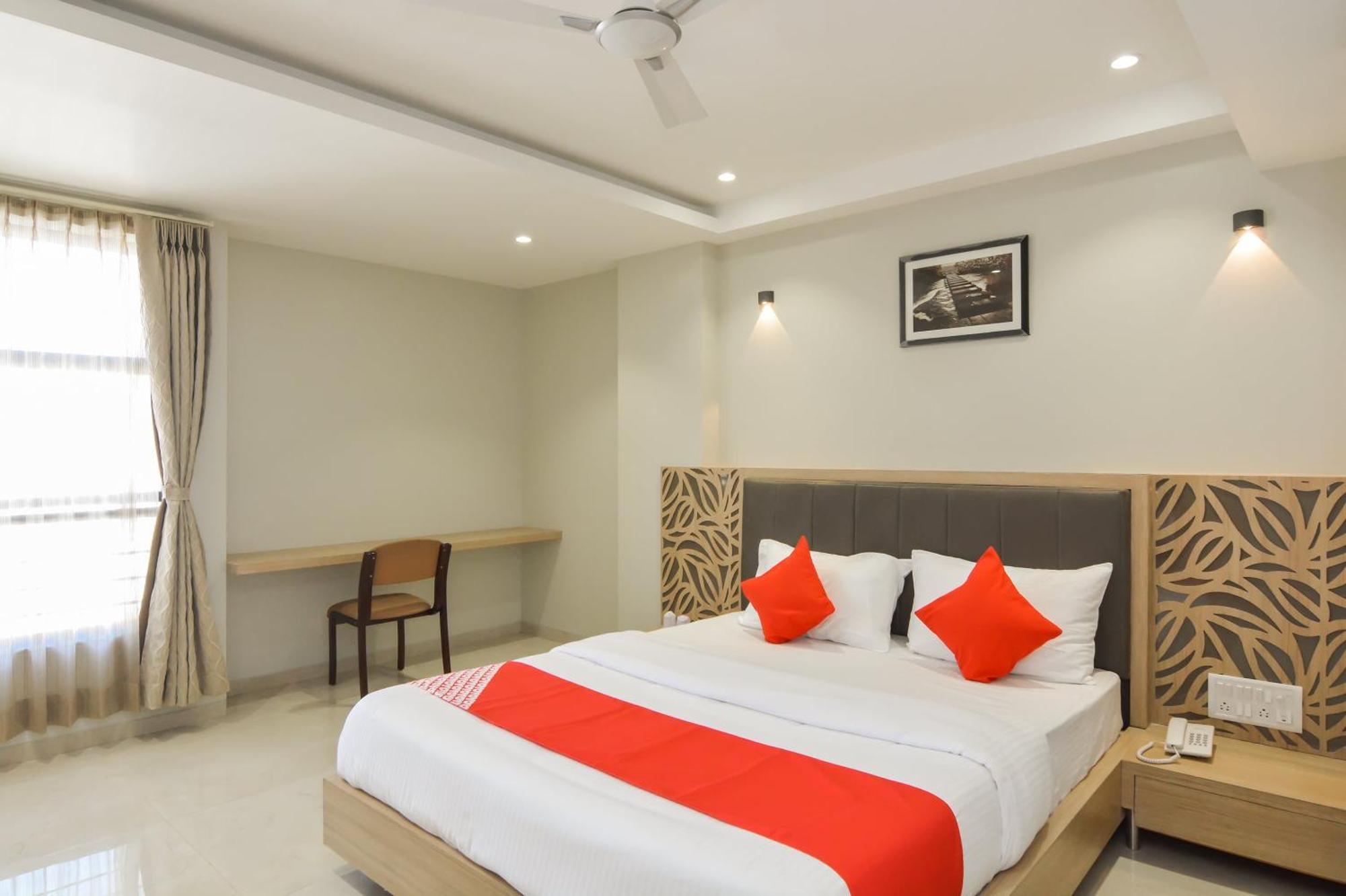 Hotel O Season Choice Shirdi Exterior photo