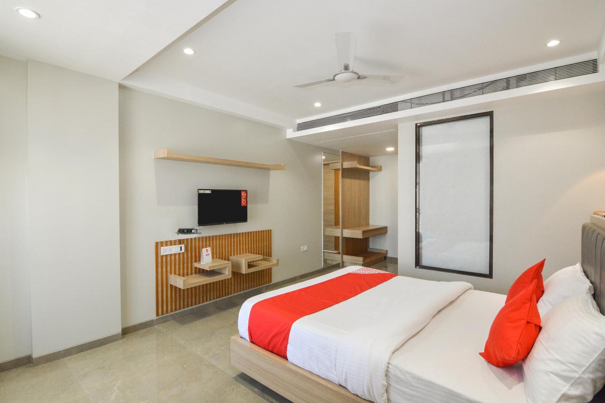 Hotel O Season Choice Shirdi Exterior photo