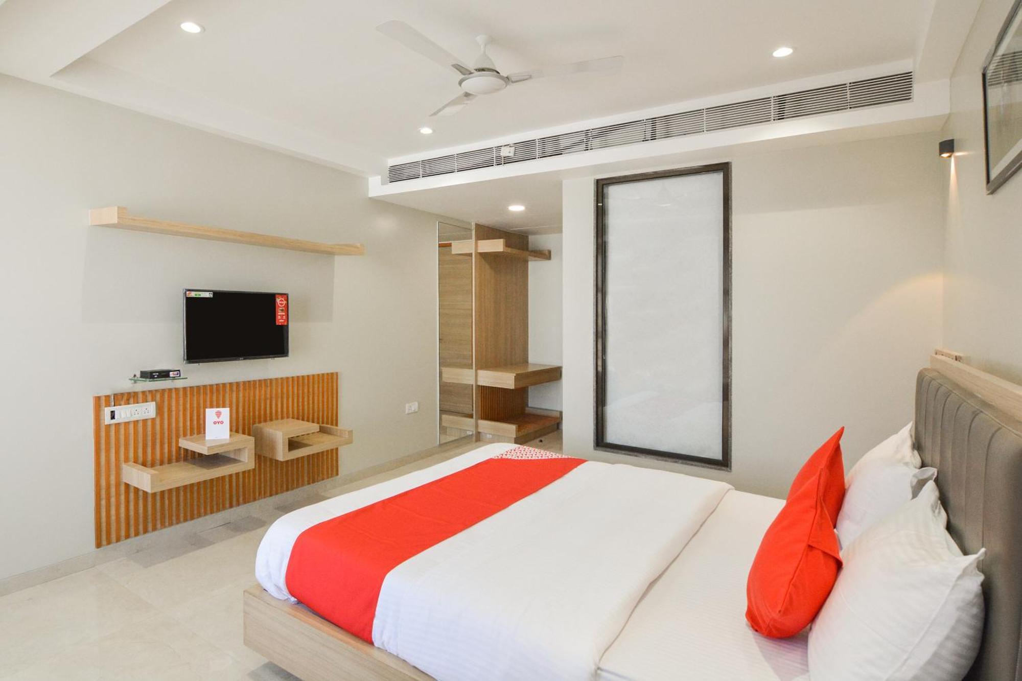 Hotel O Season Choice Shirdi Exterior photo
